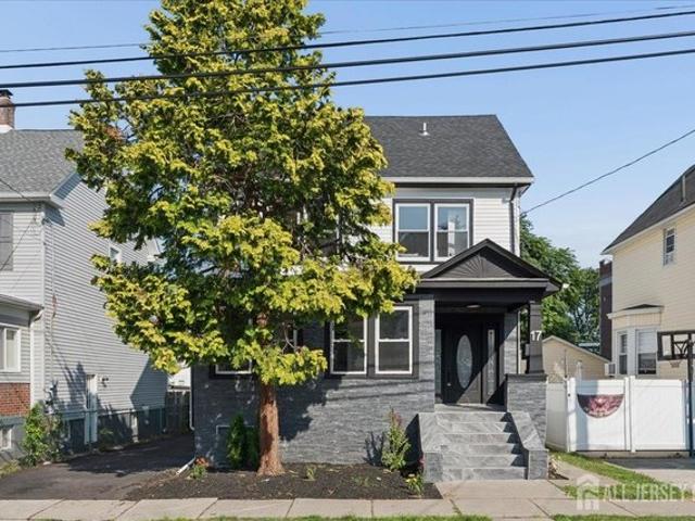 House for sale in Carteret, New Jersey