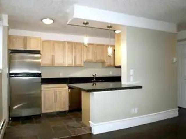 Apartment for rent in 17th Ave Retail & Entertainment District, Calgary
