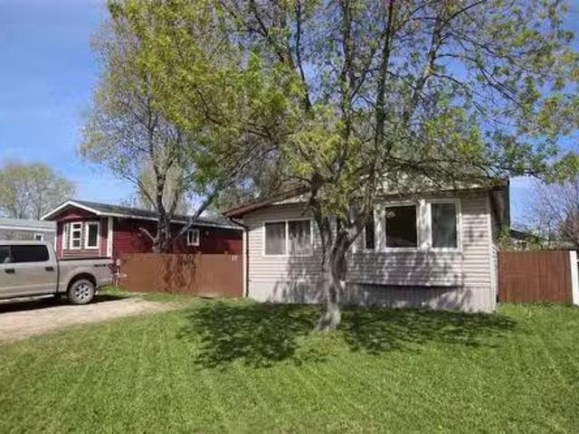 House for sale in The Pas, Manitoba