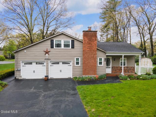 House for sale in Saratoga, New York
