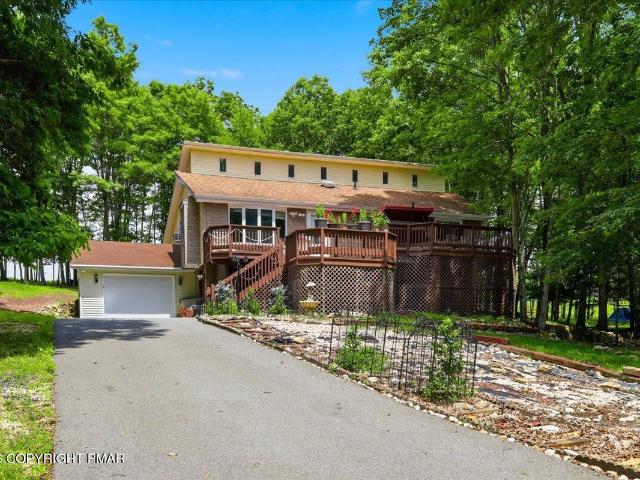 House for sale in Carbon, Pennsylvania