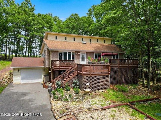 House for sale in Carbon, Pennsylvania