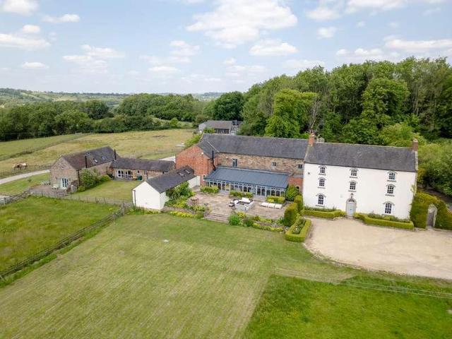 House for sale in Froggatt, East Midlands