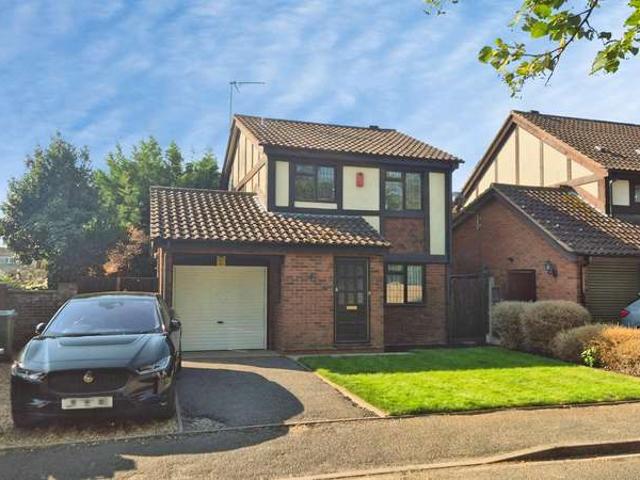 Farm for rent in Dunstable, Bedfordshire