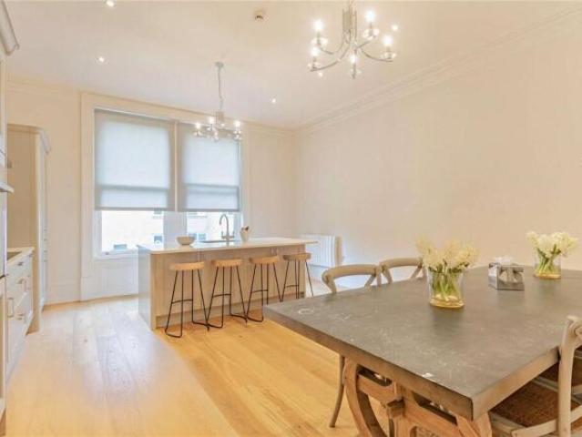 House for sale in Harrogate, York and North Yorkshire