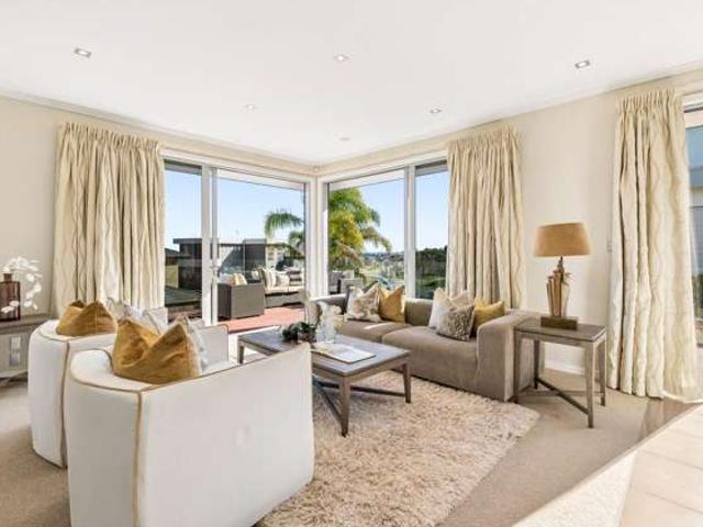 House for sale in East Tāmaki Heights, Howick