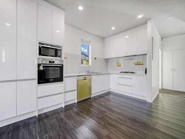 House for sale in Papakura