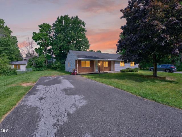 House for sale in Colonie, New York