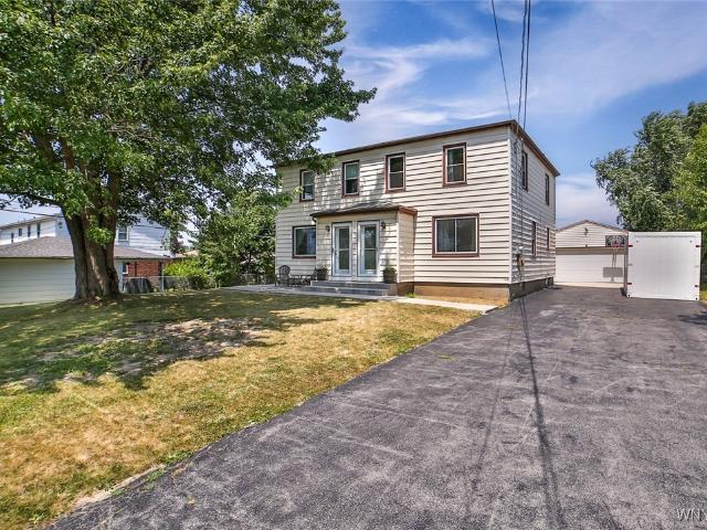 House for sale in Cheektowaga