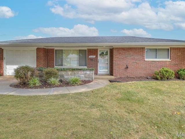 House for sale in Royal Heights, Belleville