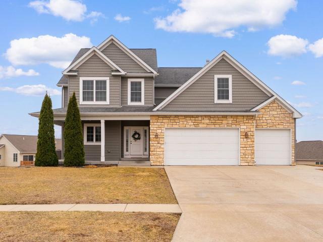 House for sale in Le Claire, Iowa