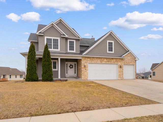 House for sale in Le Claire, Iowa
