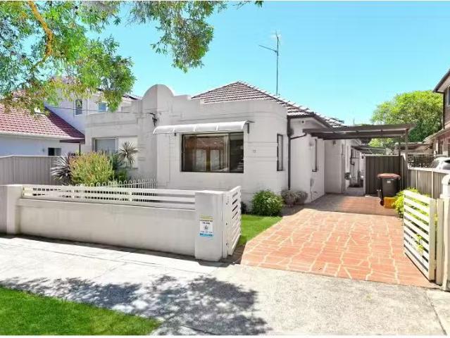 Condo for rent in Sydney, New South Wales
