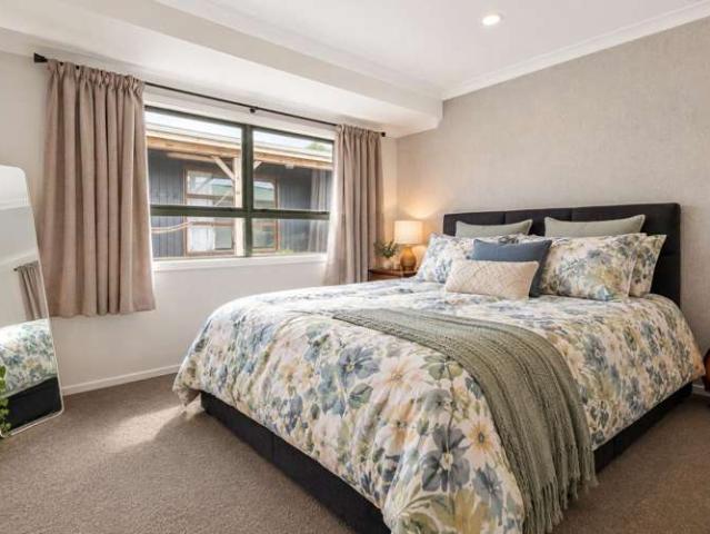 Property for sale in Auckland, Oroua County