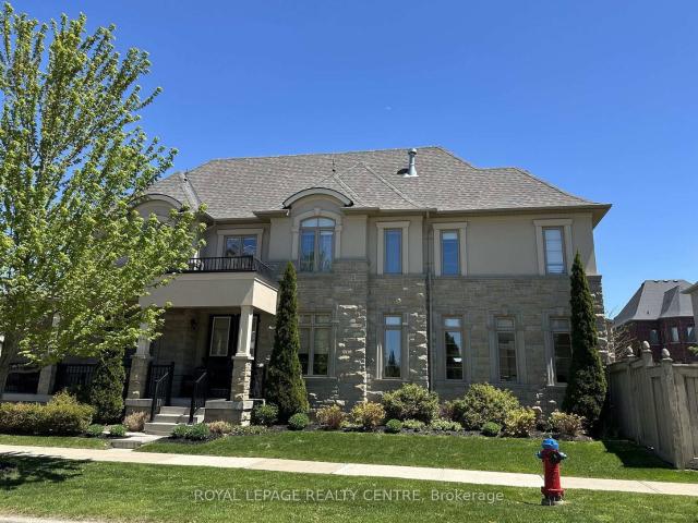 Townhouse for sale in Woburn, Ontario