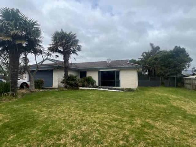 House for rent in Awhitu, Oroua County