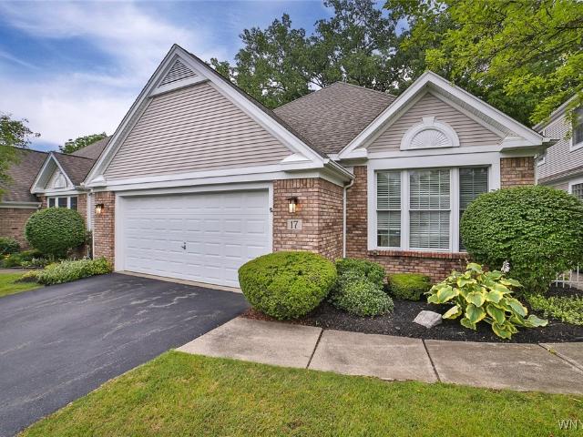 Townhouse for sale in Orchard Park