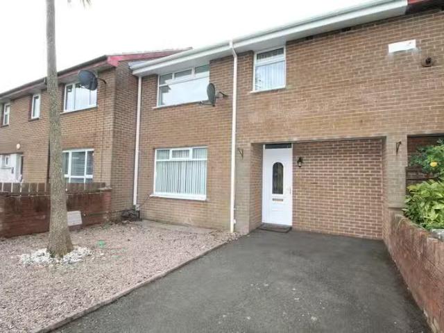 House to rent in Gorteeny, Connacht