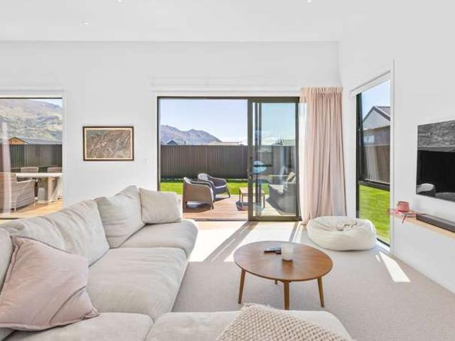 House for sale in Wānaka, Queenstown-Lakes District