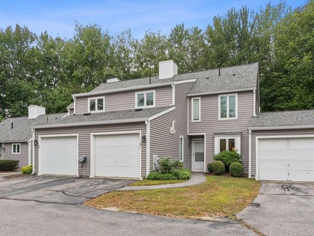 Townhouse for sale in Scarborough, Maine