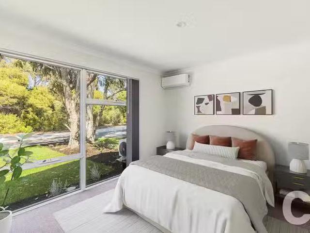 House for rent in Kwinana Town Centre, Western Australia