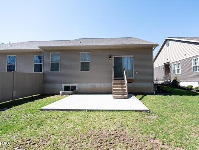 Townhouse for sale in Delmar, New York