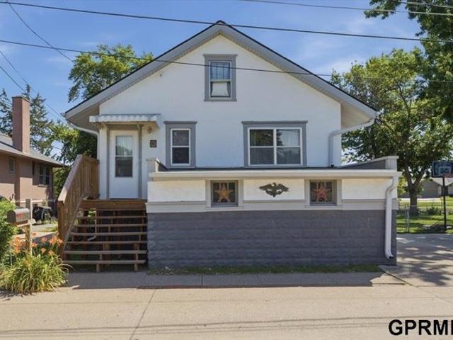 House for sale in Carter Lake, Iowa