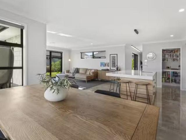 House for sale in Whakamarama, Bay Of Plenty
