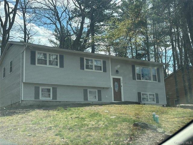 House for sale in Rock Hill, New York