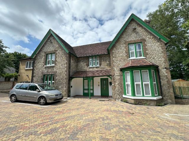 Apartment for rent in Midway, Kent