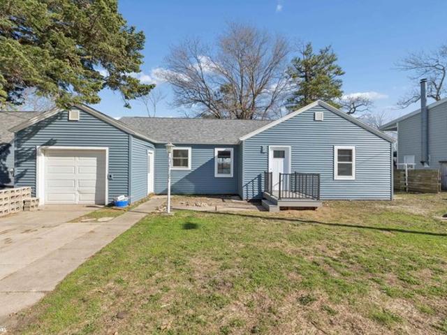 House for sale in Cerro Gordo, Iowa