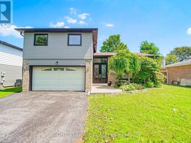 House for sale in Barrie, Ontario