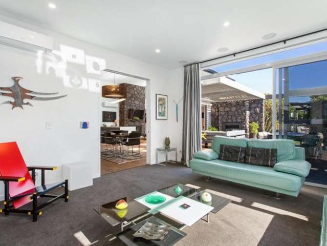 House for sale in Fendalton, Canterbury