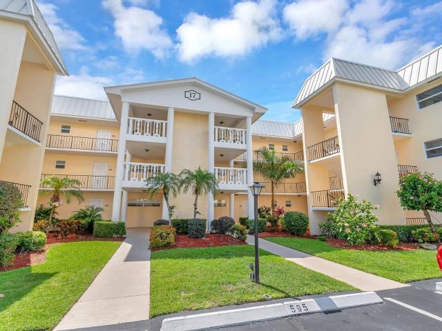 Condo for rent in Boynton Beach, Florida