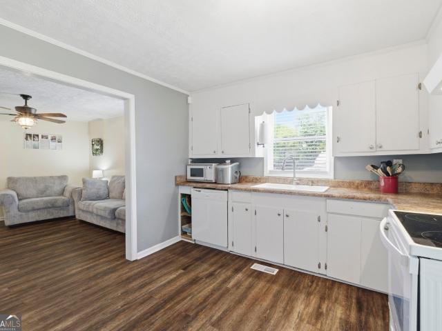 House for sale in Lindale, Georgia