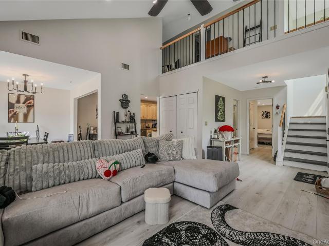 Condo for sale in Coram