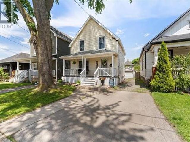 House for sale in Ancaster, Ontario