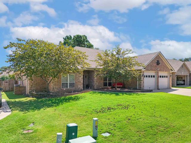 House for sale in Kingwood Addition, Cabot