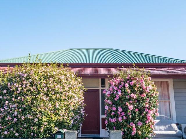 House for rent in Otakou