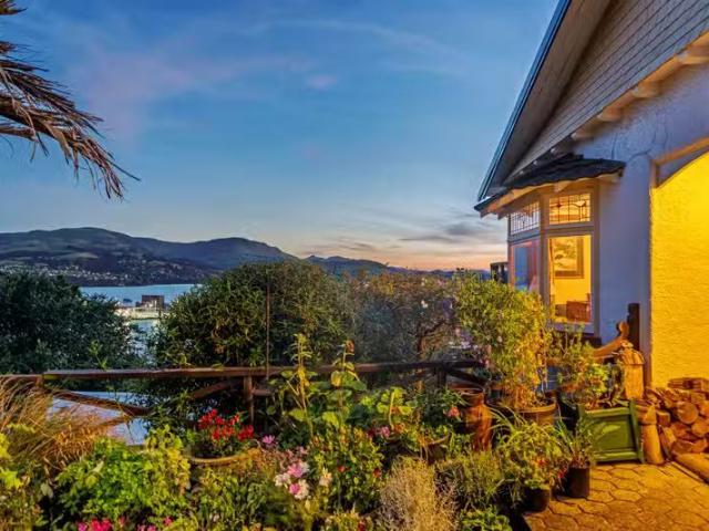 House for sale in Little Akaloa, Canterbury