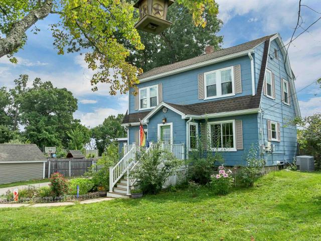 House for sale in New Hampshire