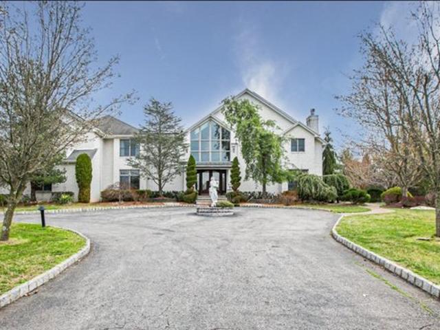 House for sale in Princeton Junction, West Windsor