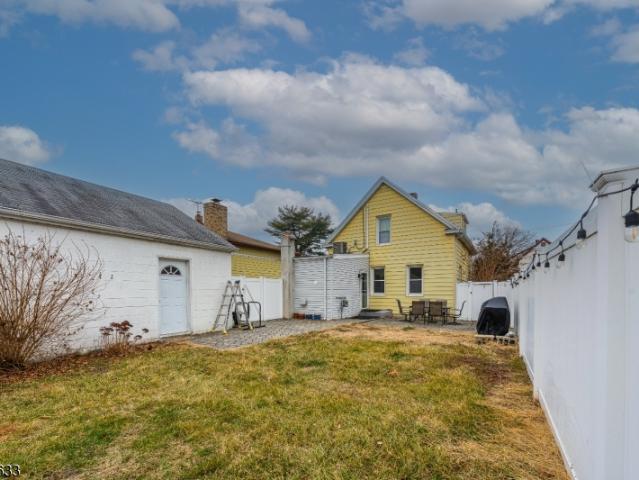 House for sale in Little Ferry, New Jersey