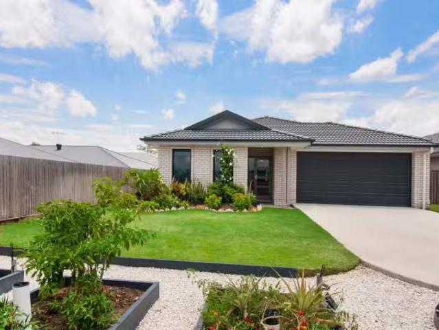 House for rent in Edens Landing, Queensland