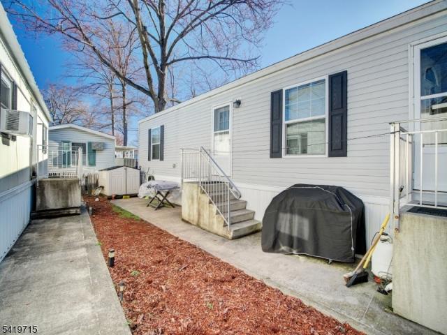 House for sale in Moonachie, New Jersey