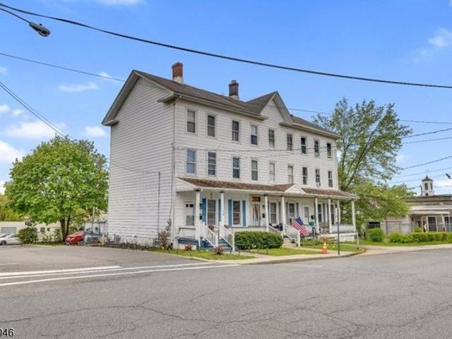 House for sale in Washington, New Jersey