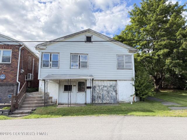 House for sale in New Columbus, Nesquehoning