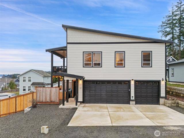 House for sale in Allyn, Washington