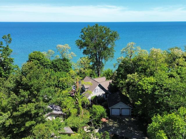 House for sale in Harborcreek, Pennsylvania