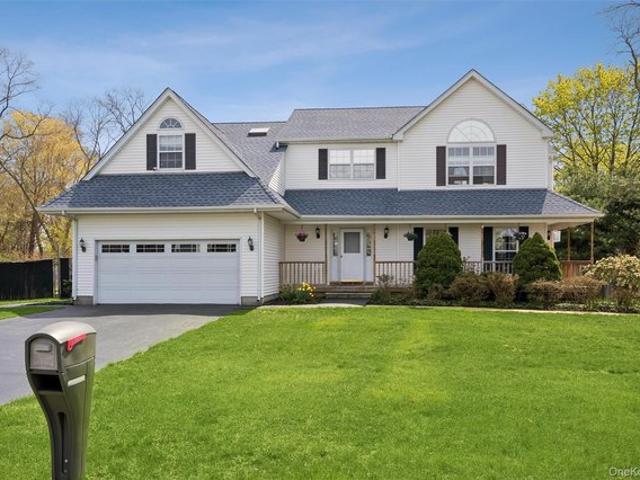 House for sale in Center Moriches, Town of Brookhaven